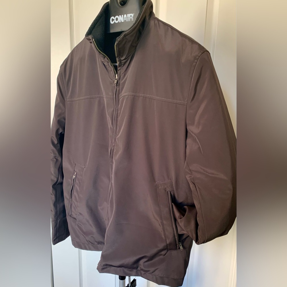 Ashworth weather system jacket size M